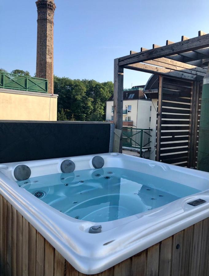 פראג Romantic Studio With Jacuzzi מראה חיצוני תמונה